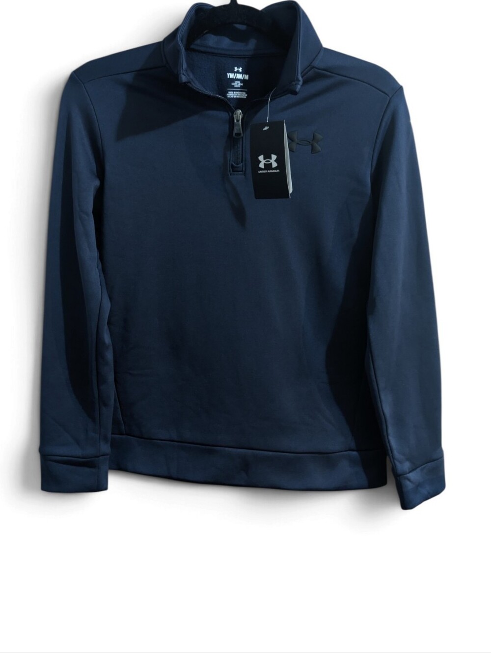 ​🏷️ Under Armour Boys Medium Navy Blue Fleece 1/4 Zip Pullover NWT YM Layers M - Picture 2 of 8